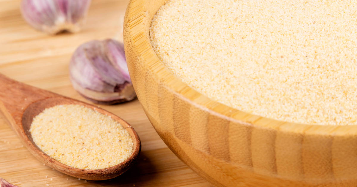 How to Add Garlic Powder to Your Diet